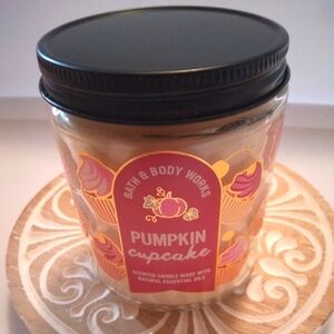 Bath & Body Works Pumpkin Cupcake Scented Candle